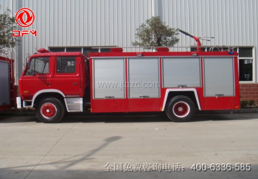 東風(fēng)145水罐消防車(chē)（5噸）