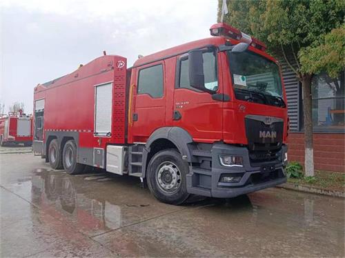 德國MAN 16噸泡沫消防車