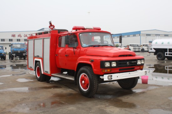 尖頭140泡沫消防車(chē)(3.5噸)